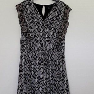 APT 9 Sleeveless Jumper